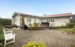 Nice Home In Nyborg With Kitchen